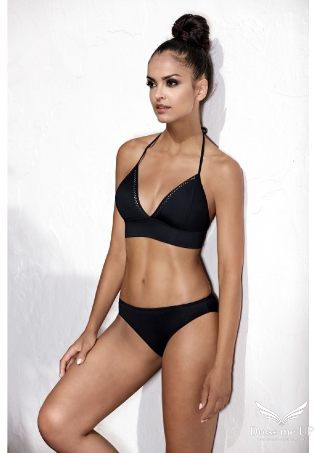 Čierne bikiny